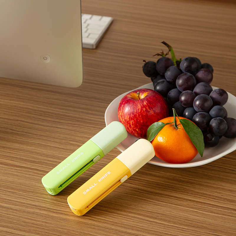 3-in-1 Fruit Knife