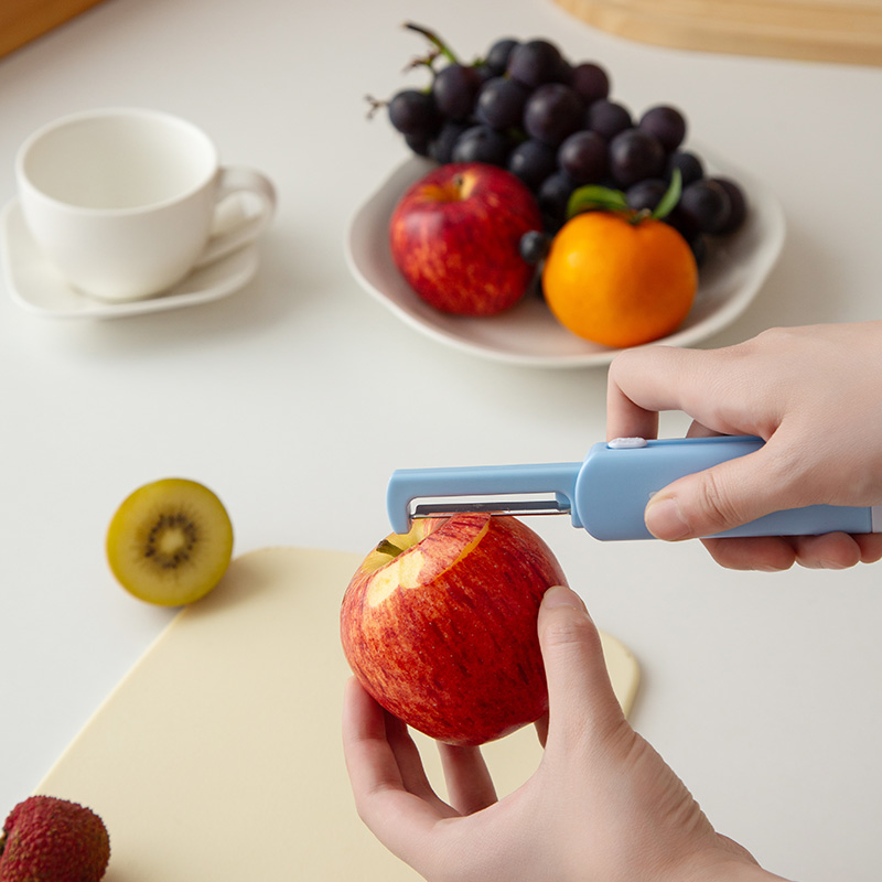 3-in-1 Fruit Knife