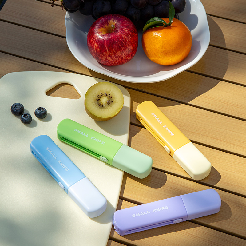 3-in-1 Fruit Knife